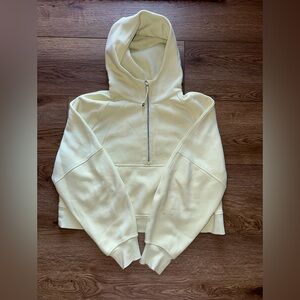 Lululemon cropped Scuba hoodie M/L